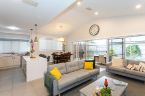 Armidale Cottage - House 1